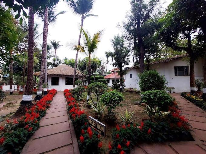 Chhuti Holiday Resort Bolpur Exteriér fotografie